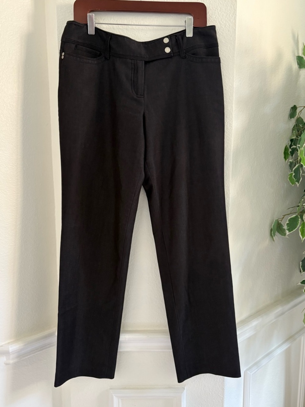 Valerie Stevens Straight-Leg Pants